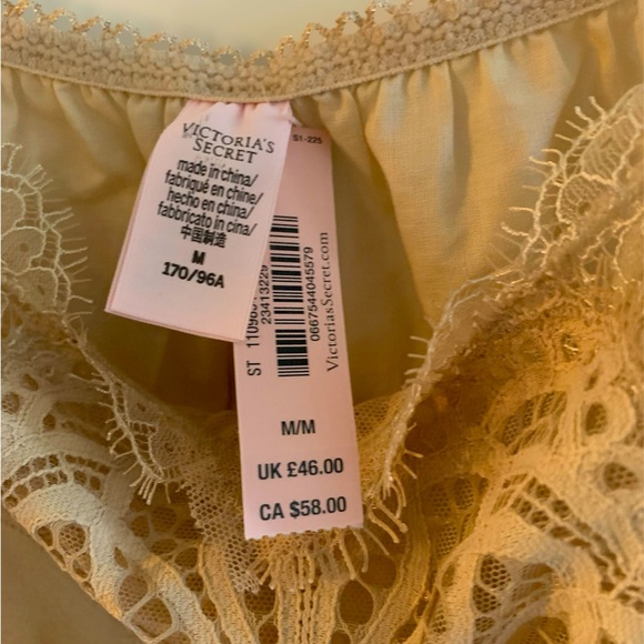 Victoria Secret Lace Romper NWT - Picture 2 of 6